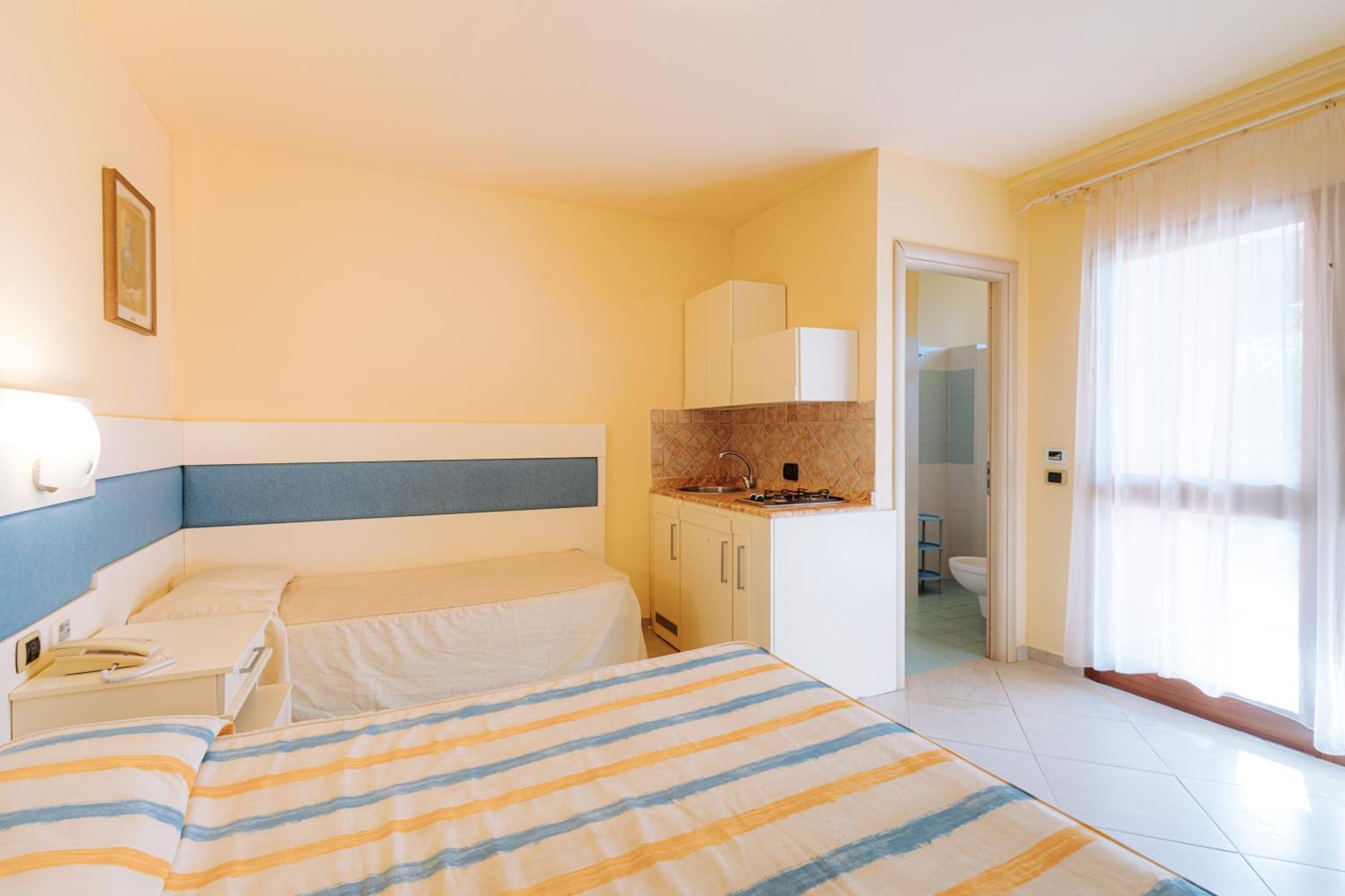 Solemare Club Village Capo Vaticano Extérieur photo
